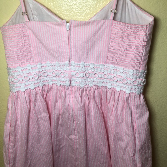 Lilly Pulitzer Kaitlyn Striped Seersucker pink and white sundress size 4 - Picture 7 of 13